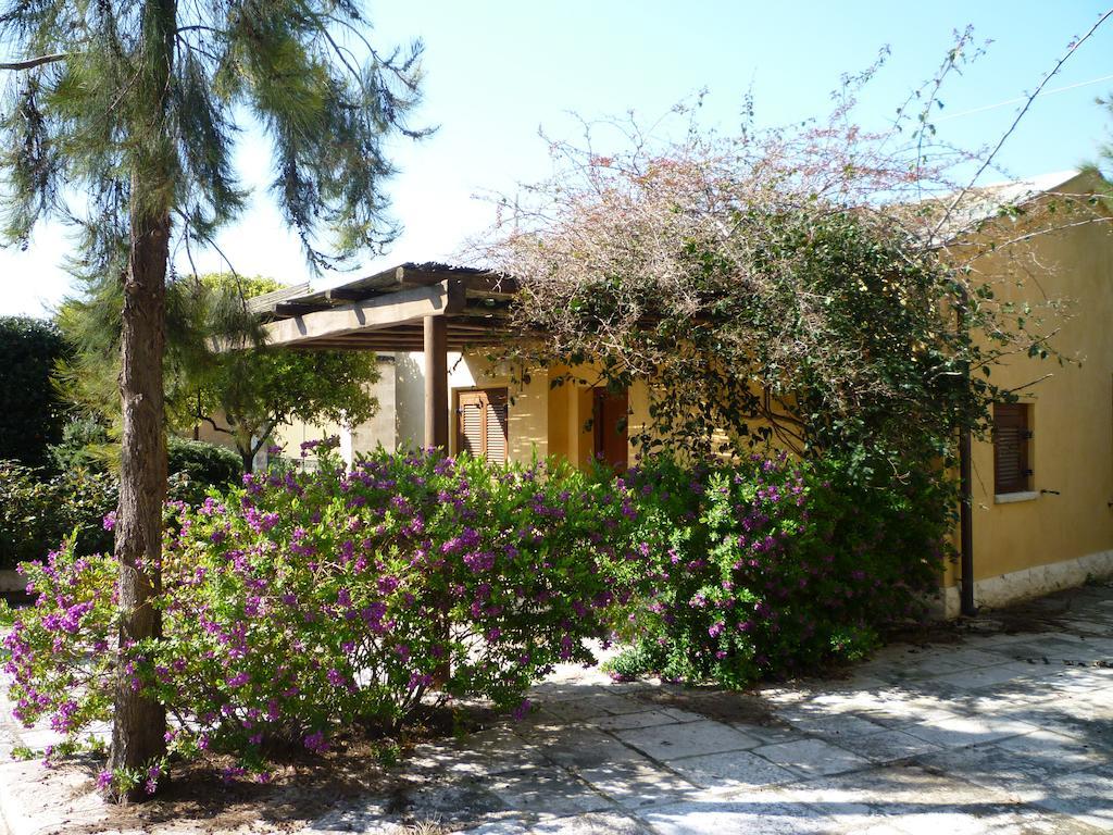Villa Carcano Трани Номер фото