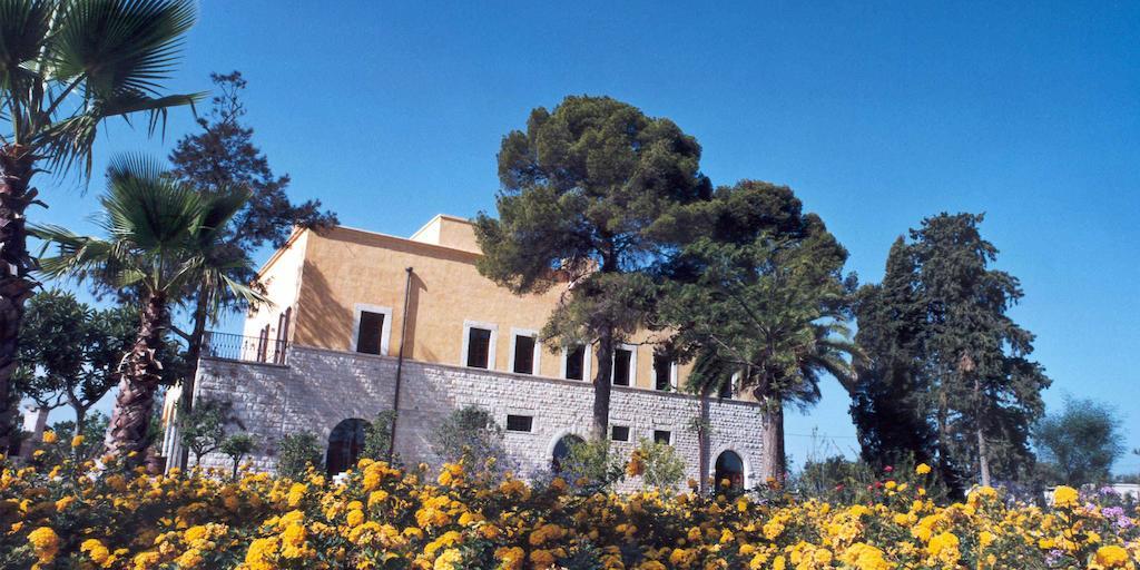 Villa Carcano Трани Экстерьер фото